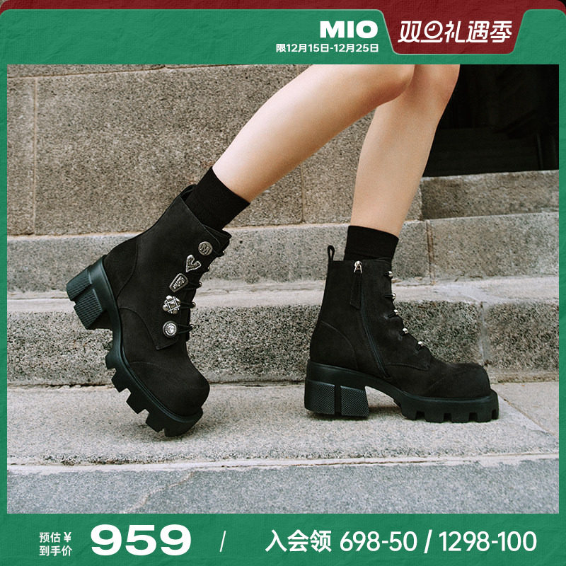 立体方头楦型  赋予充裕脚趾空间