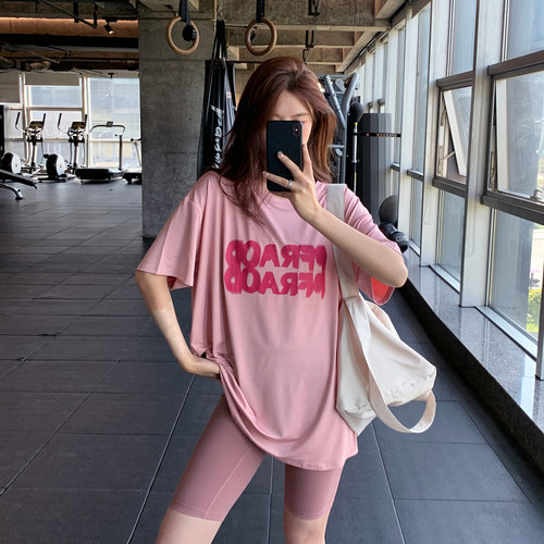 宽松显瘦女字母印花健身服透气
