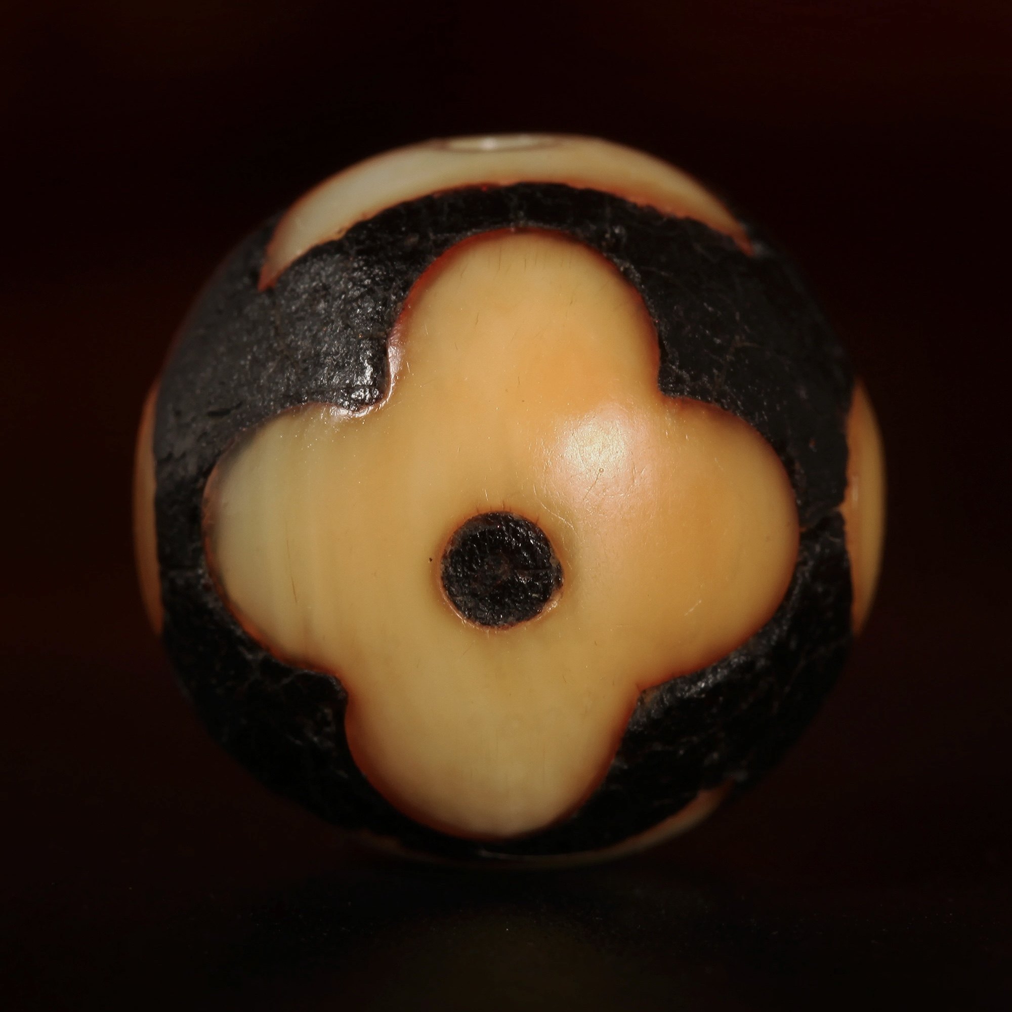 藏传西藏原装满收缩老灵骨圆珠15mm 镶嵌藏药多宝配珠单珠老珠938,饰品/流行首饰/时尚饰品新,其他DIY饰品配件,淘宝优惠券,粉丝福利购,淘宝优惠卷