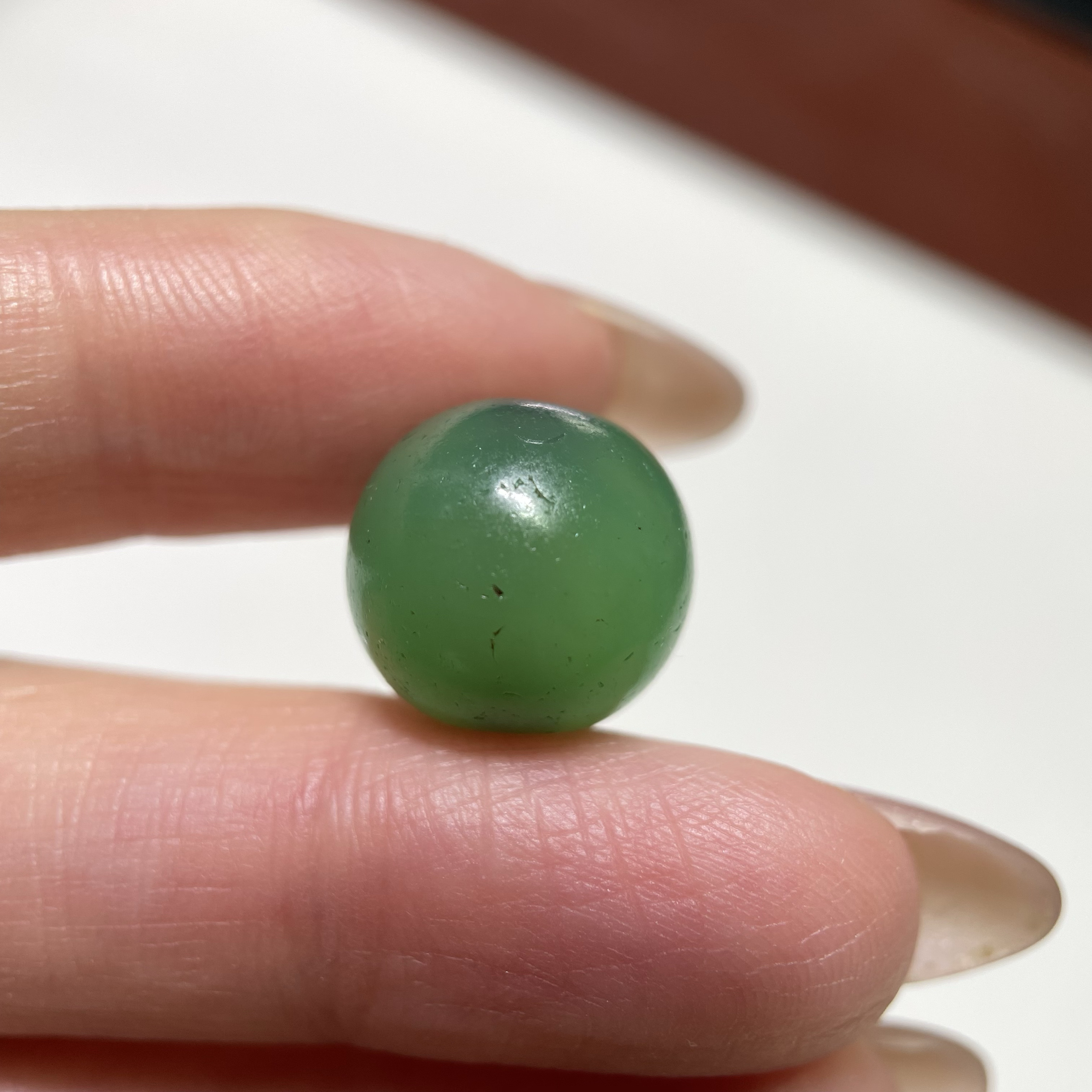 百年翡翠绿老玛瑙圆珠13.5mm 大孔道手串念珠多宝老珠子配珠 668