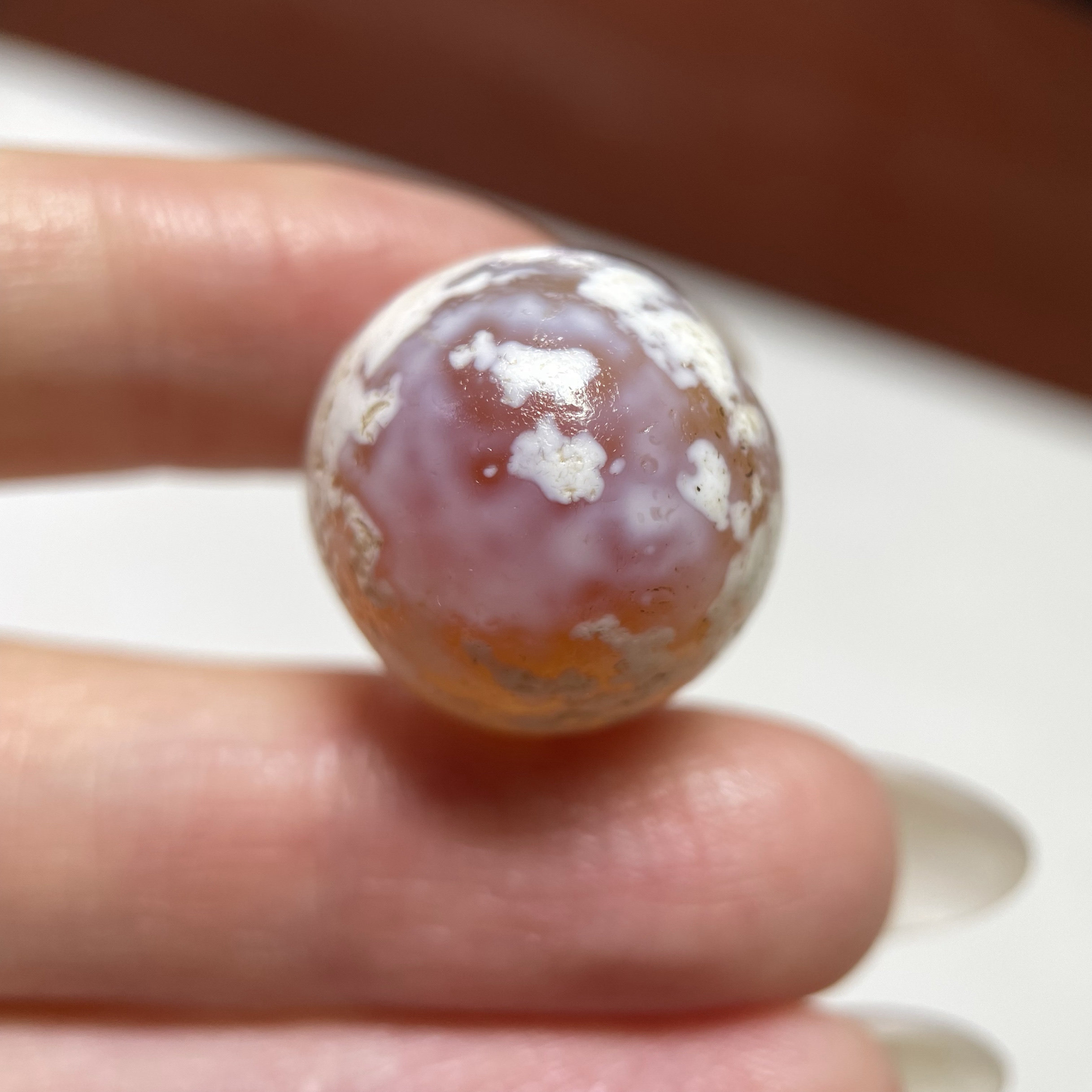 百年满风化沁奶皮老玉髓玛瑙圆珠18mm 念珠手串老珠锁骨珠顶珠533