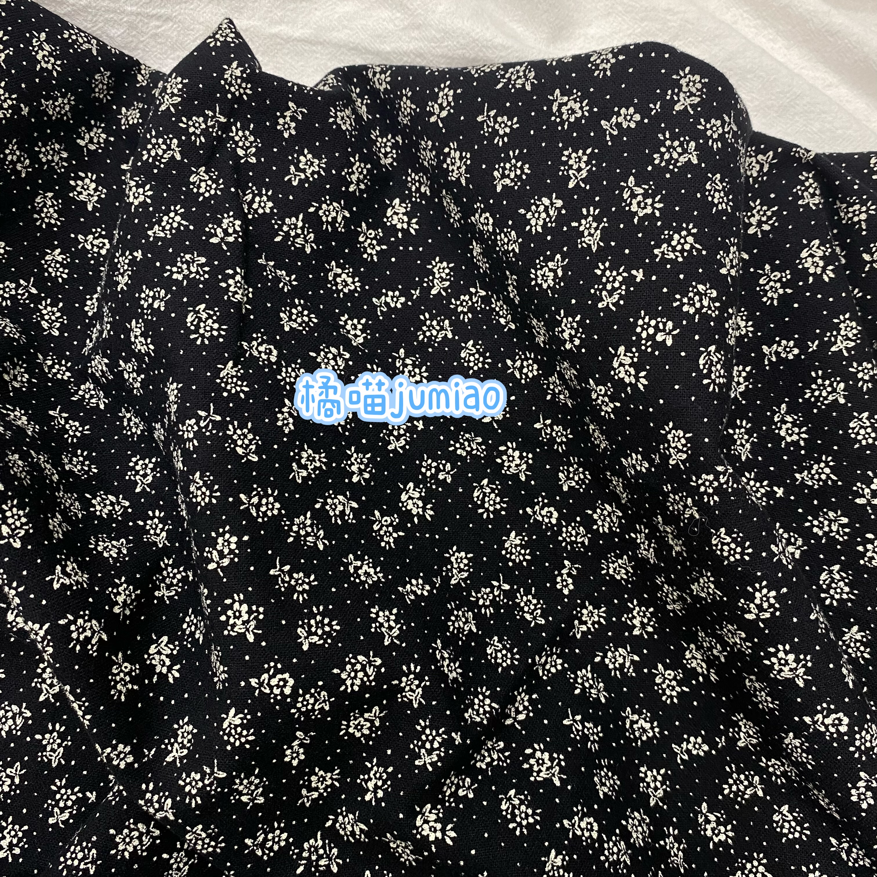 橘喵jumiao黑色复古雪梅秋冬磨毛碎花面料全棉手工半身裙服装布料,居家布艺,海绵垫/布料/面料/手工diy,淘宝优惠券,粉丝福利购,淘宝优惠卷