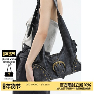 简着 /原创 西部洛克 沙漠废土风复古机车包擦色黑辣妹铆钉斜挎包