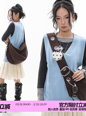 简着25AW 原创 打洞系列2.0 麂皮棕 宽肩带斜挎饺子包慵懒大容量