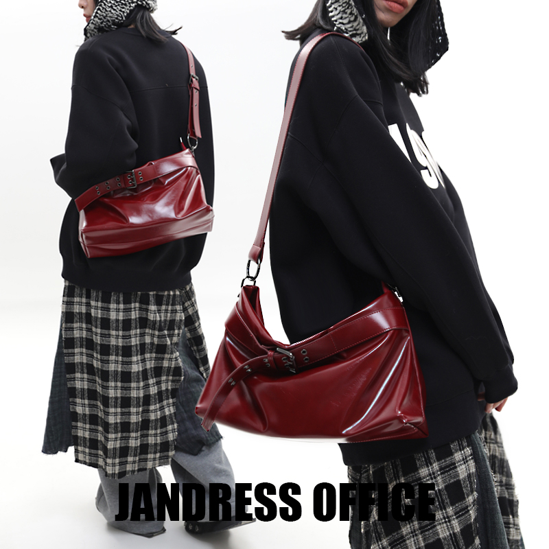 简着®小号穆肯斯波尔多红托特包