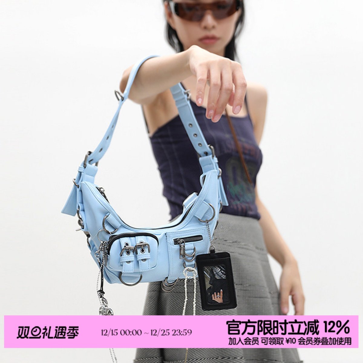 简着安里拉瑞baby蓝机车斜挎包