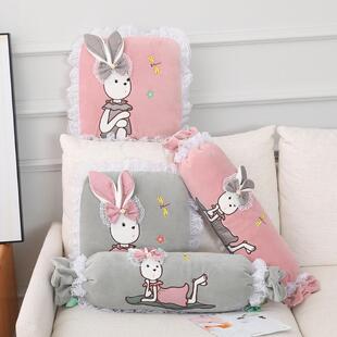 车载二合一两用午睡被多功能抱枕被空调折叠小靠枕被子