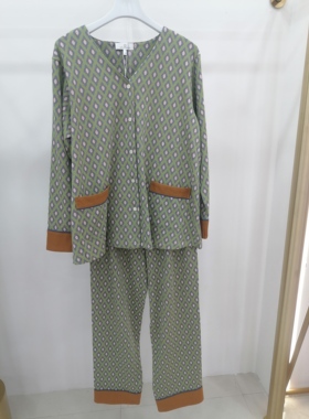 亲亲吾衣秋冬女款纯棉磨毛V领开衫紧口长袖家居服睡衣515077