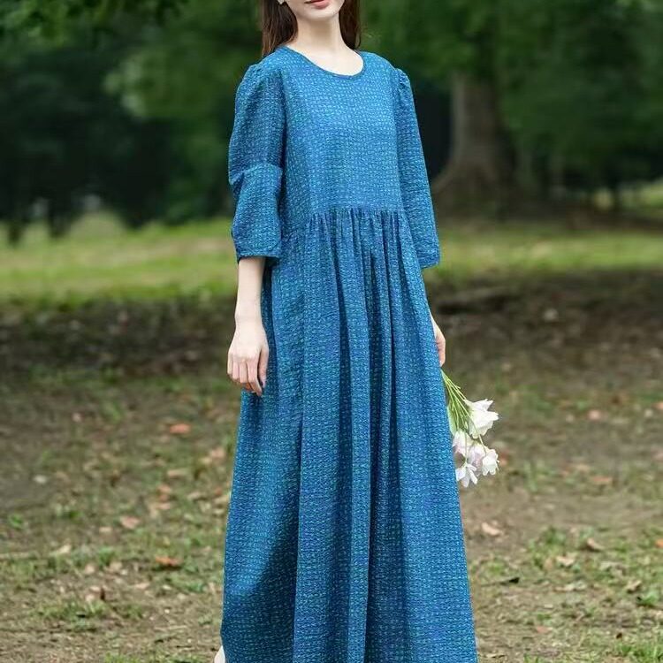 2026春夏季新款全棉盐缩文艺旅行复古泡泡袖连衣裙女
