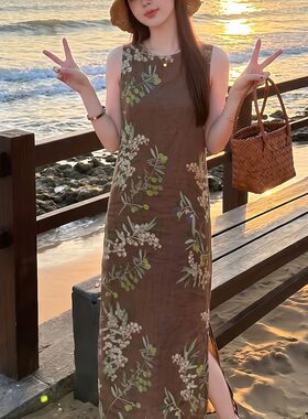 实拍高级感气质无袖时尚休闲连衣裙女2026夏季宽松显瘦印花背心裙