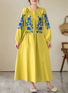 实拍胖mm复古绣花单排扣长袖宽松长款连衣裙女