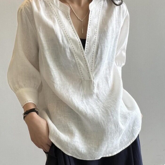老钱风v领白色亚麻衬衫女春秋2026新款设计感慵懒松弛感显瘦上衣