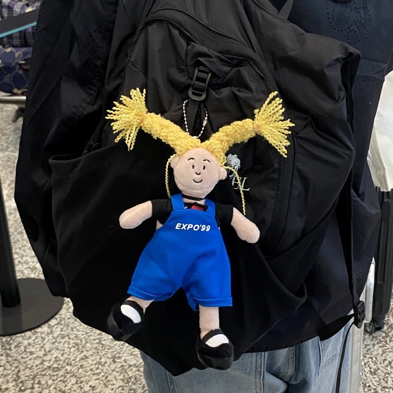 ins潮人炸毛表情包女孩挂件蓝色背带裤玩偶胸针钥匙扣书包挂饰,节庆用品/礼品,钥匙扣,淘宝优惠券,粉丝福利购,淘宝优惠卷