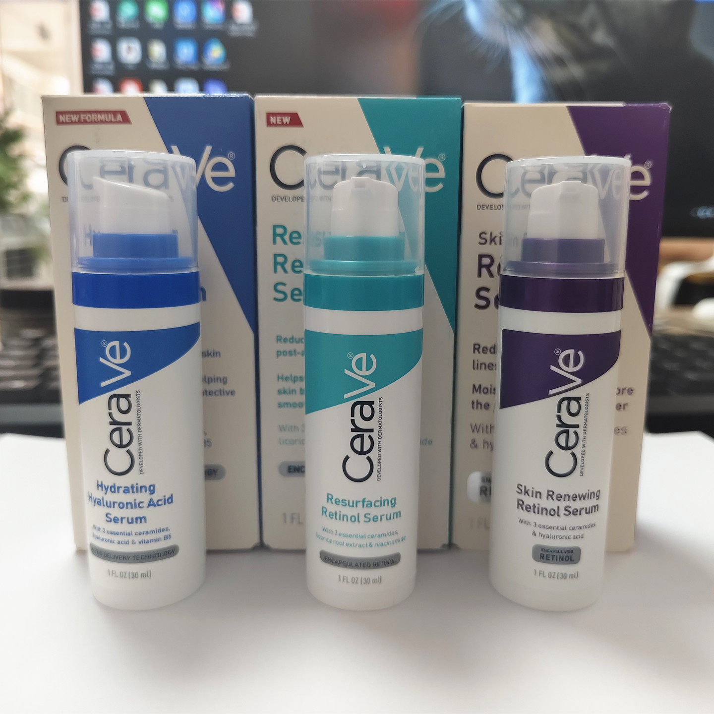 美国CeraVe适乐肤玻尿酸视黄醇精华祛痘修护保湿面部精华液30ml