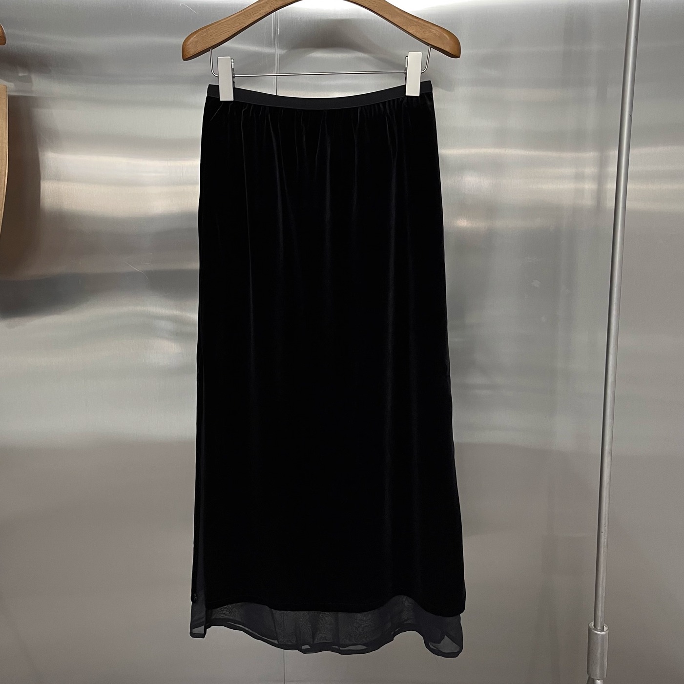 欧货2025秋季新款女装时尚休闲丝绒半身裙松紧腰拼接网纱百搭中裙