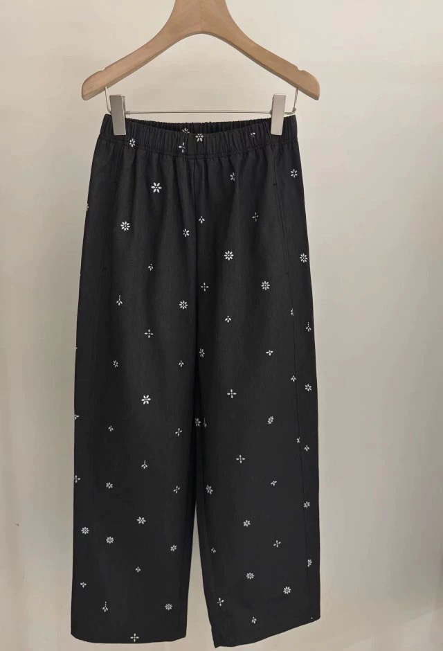 monson 现～韩国2025夏新松紧腰宽松显瘦直筒可束口小雏菊休闲裤