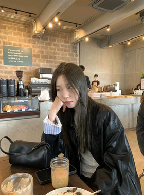 oker 现货特价~韩国2025春季复古拼接条纹宽松显瘦柔软皮衣外套