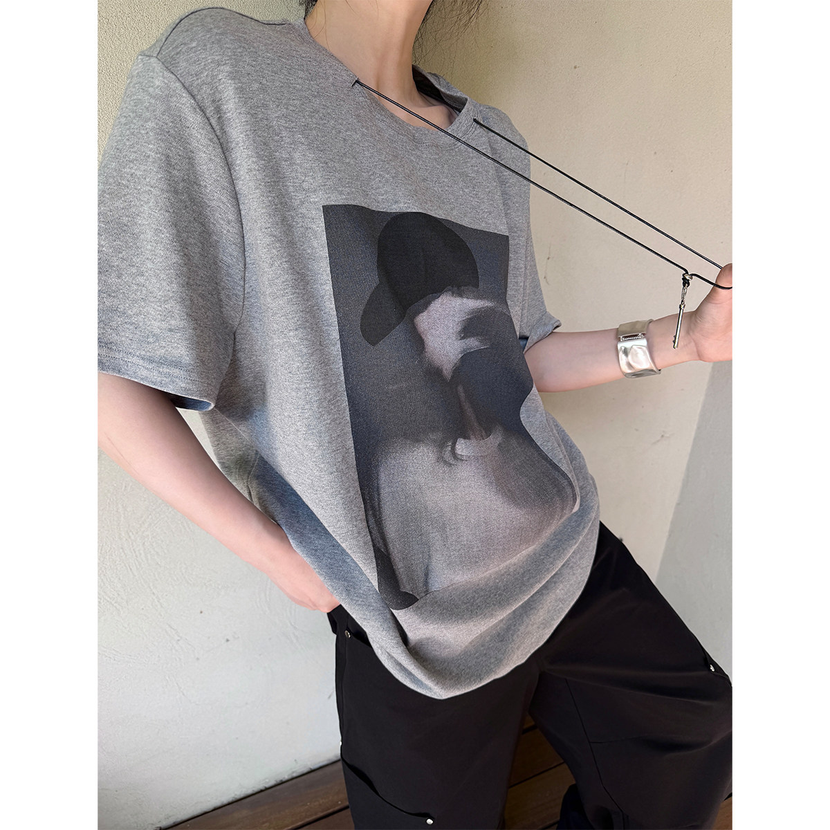PAPERLLL辛间 模糊情绪 松弛感圆领项链短袖T恤女夏休闲宽松上衣