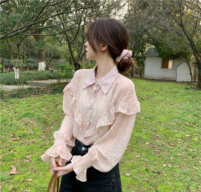 Real price Korean loose and thin Chiffon small floral shirt top