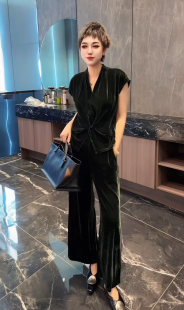 欧货时尚V领丝绒交叉宽松小衫上衣阔腿裤套装女2026夏显瘦两件套