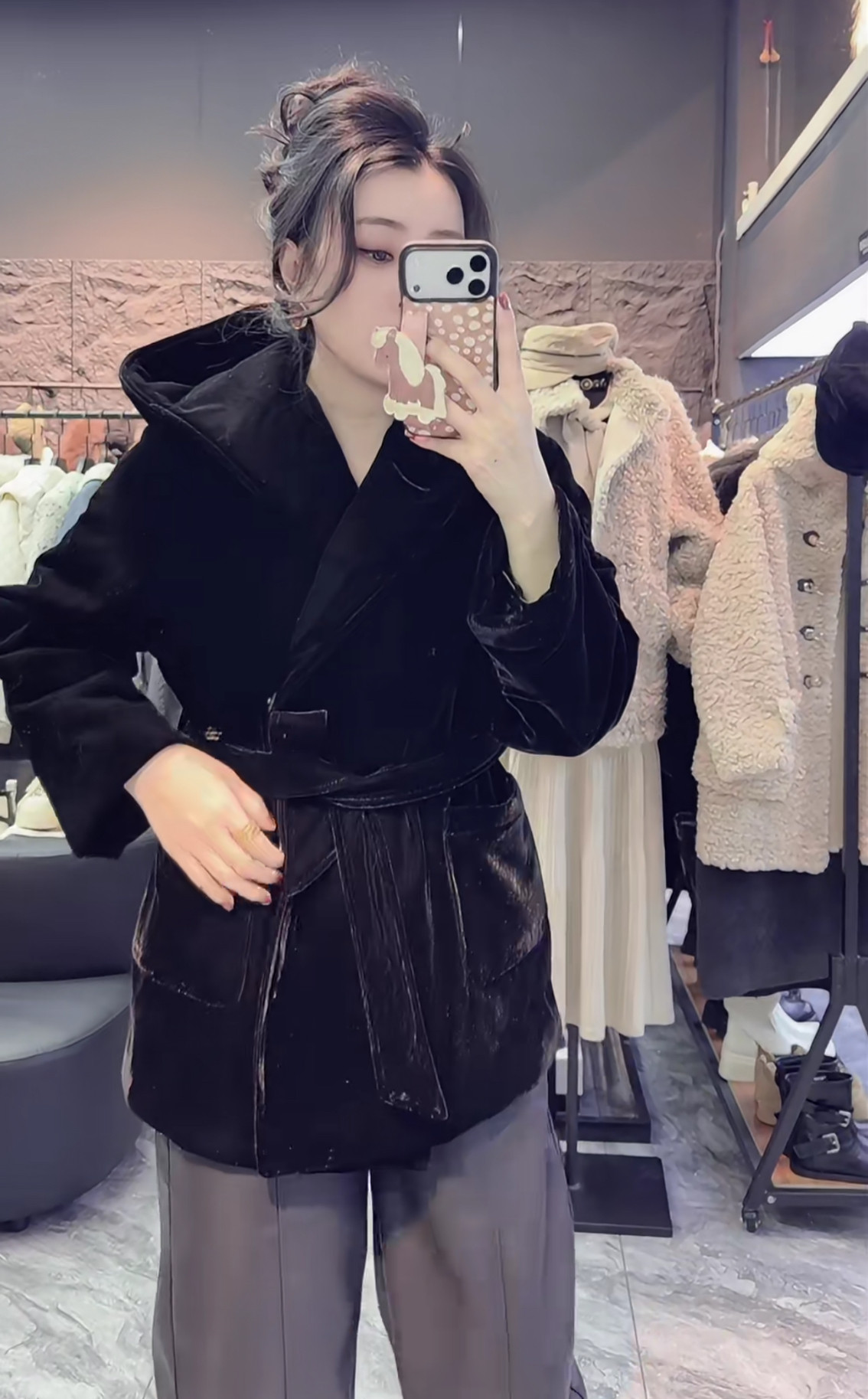 欧货时尚丝绒连帽加棉外套女2026秋冬保暖显瘦休闲棉服系带棉袄新