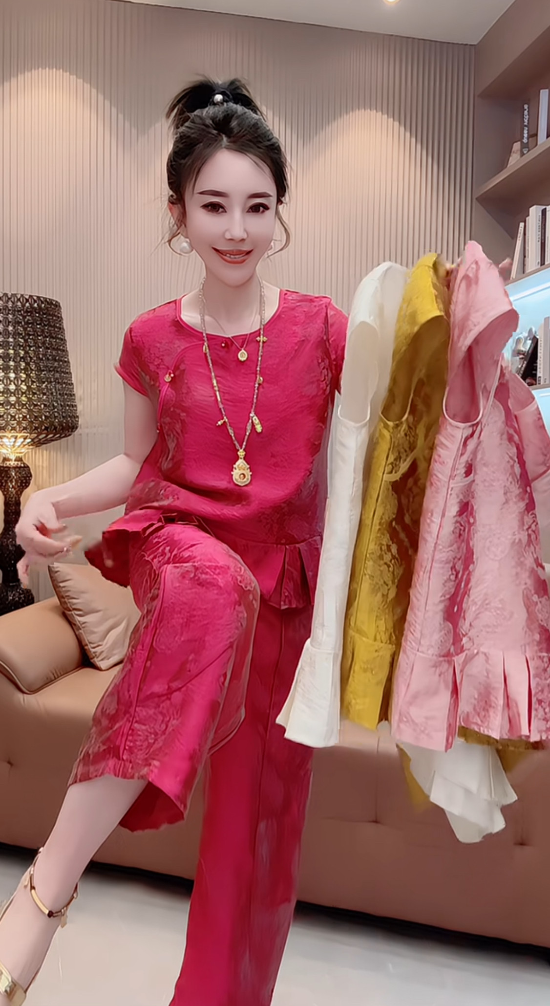 新中式国风琉璃缎提花荷叶边短袖小衫上衣九分阔腿裤套装女2026夏