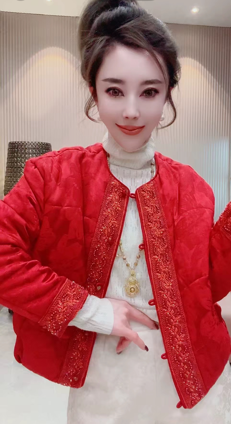 欧洲站2025冬新款中式国风重工刺绣羽绒棉服短外套百搭气质上衣女