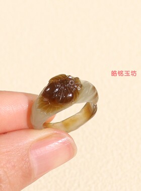 孤品14号糖青玉石戒指复古雕刻
