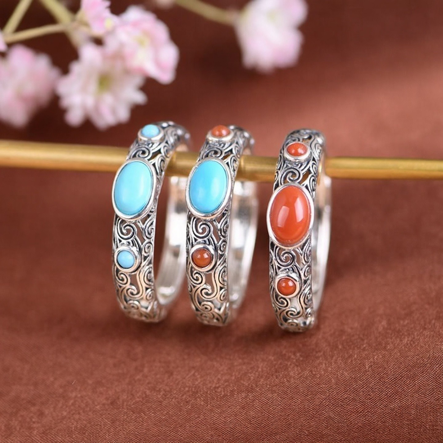 S925银祥云纹镶南红银饰女款指环