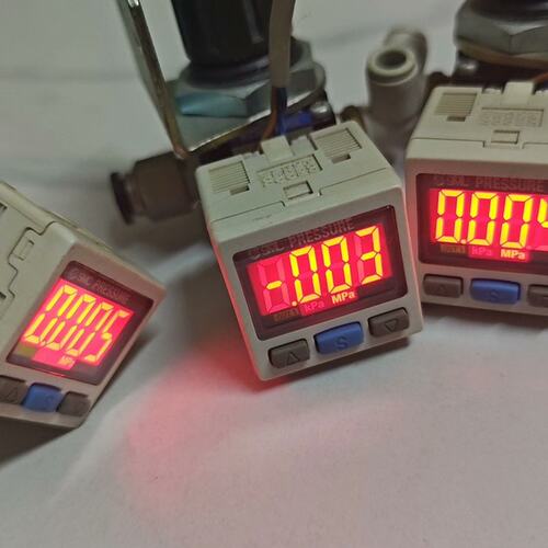 议价压力表ZSE30AF-C6H-NZSE30AF-C6L-NZSE30AF-C6H-P
