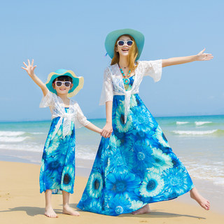 新款波西米亚胖MM宽松吊带连衣裙海边泰国度假沙滩裙显瘦母女裙子