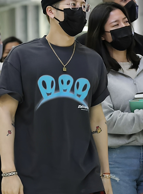 王嘉尔同款t恤男女灰色短袖Jacson Wang同款重磅潮牌休闲百搭上衣