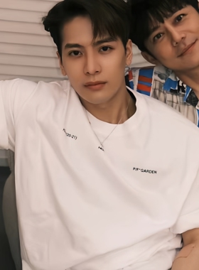 王嘉尔同款字母短袖纯棉T恤男潮宽松夏季Hw拜托了冰箱JacksonWang