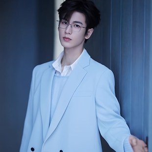 男士 浅蓝色潮流西装 舞台休闲高级感气质单西西服 春秋季 张凌赫同款