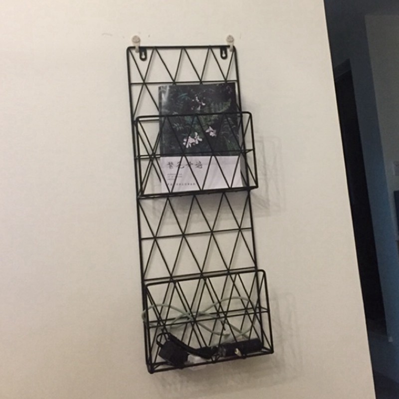 北欧铁艺壁挂杂志架简约现代个性双层卧室书报架客厅墙上书架创意