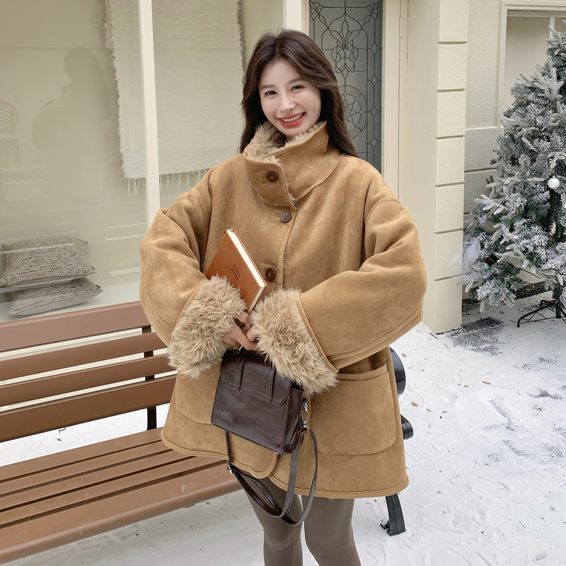 两穿皮毛一体羊羔毛机车服秋冬麂皮毛毛外套女1536645P205K328，女装短外套，艾青服饰