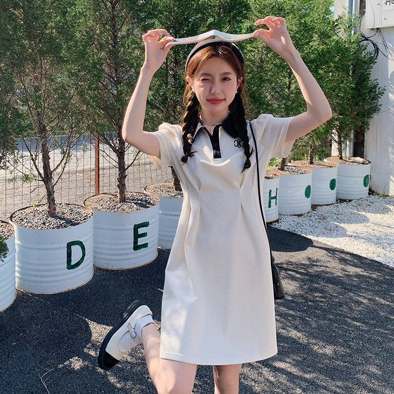 法式俏皮减龄撞色Polo领连衣裙女2025夏季新款韩版收腰显瘦短裙子,女装连衣裙,艾青服饰
