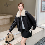 新款现货羊羔毛毛领PU皮外套加绒保暖棉服潮1536641P165K238，女装皮衣，艾青服饰