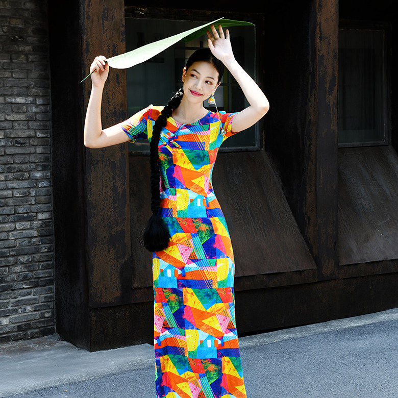 此岸歌声*原创 明亮色块盛夏长旗袍  遍野(回馈,五折)即将下架