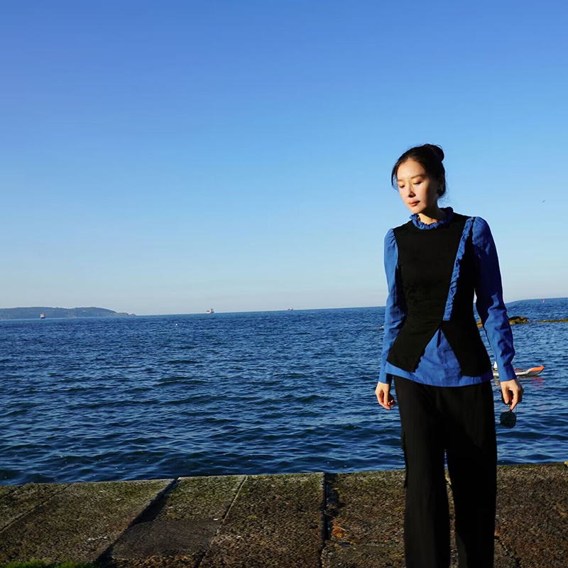 此岸歌声黑蓝拼色旧旧麻料