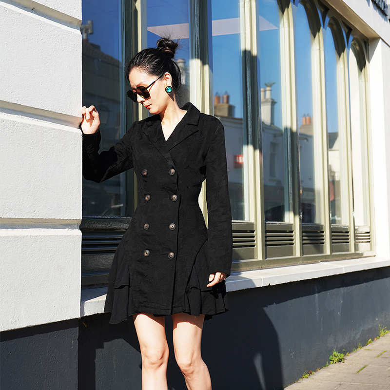 原创设计师简洁西装裙