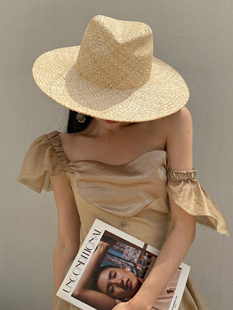 拉菲草帽子女春夏天沙滩度假手编遮阳帽巴拿马爵士礼帽海边太阳帽