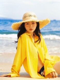 圆顶毛边镂空钩花拉菲草帽女出游网红同款海边大沿遮阳帽子太阳帽