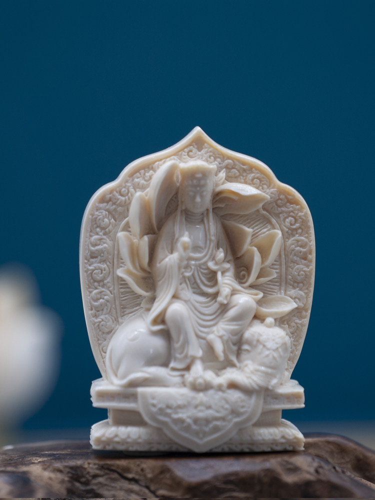 守艺猛犸象牙雕刻大师工纯手工普贤菩萨冰料猛犸牙雕吊坠挂件牌子