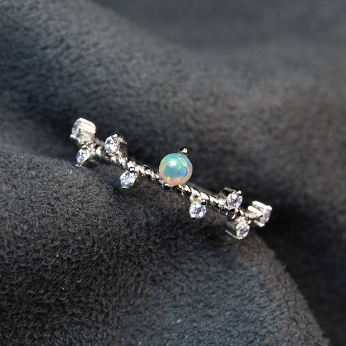 澳大利亚水晶欧泊戒指