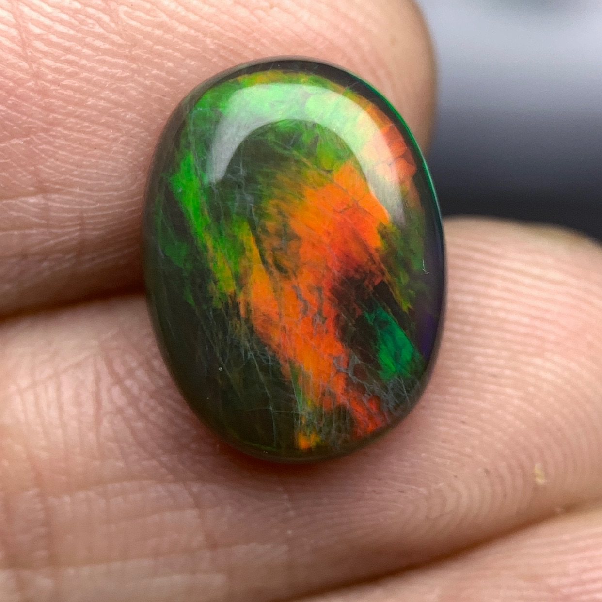 澳洲欧泊欧珀澳大利亚珠宝戒面戒指吊坠裸石首饰黑欧泊高拱饱满