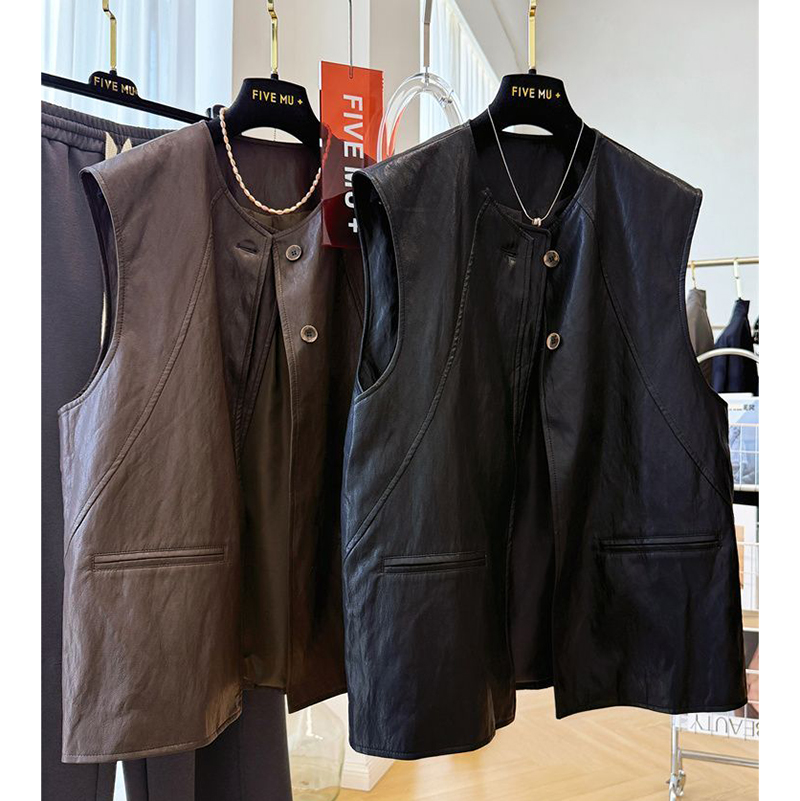 胖mm特大码2-300斤复古pu皮马甲外套女春秋宽松叠穿无袖背心马夹