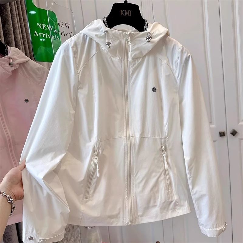 胖mm特大码2-300斤抽绳连帽防晒上衣女春夏百搭休闲运动拉链外套