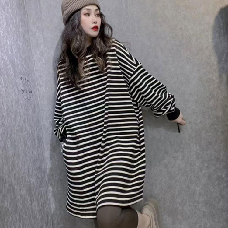 胖mm特大码300斤欧洲站宽松黑白条纹长袖T恤女春秋中长款洋气上衣