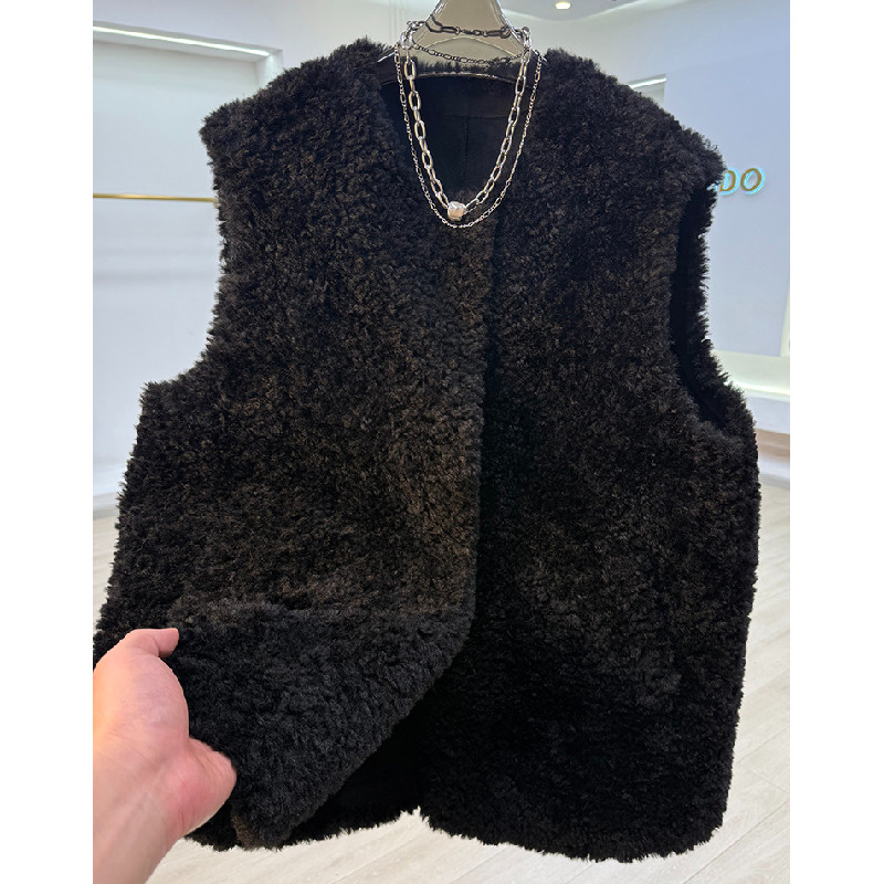 胖mm特大码300斤高级轻奢羊羔绒皮毛一体马夹女秋冬宽松坎肩外套,女装/女士精品,常规大码外套,淘宝优惠券,粉丝福利购,淘宝优惠卷